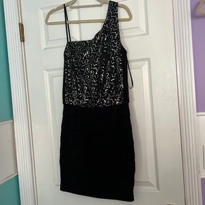 Juniors Cocktail Dress Size Large